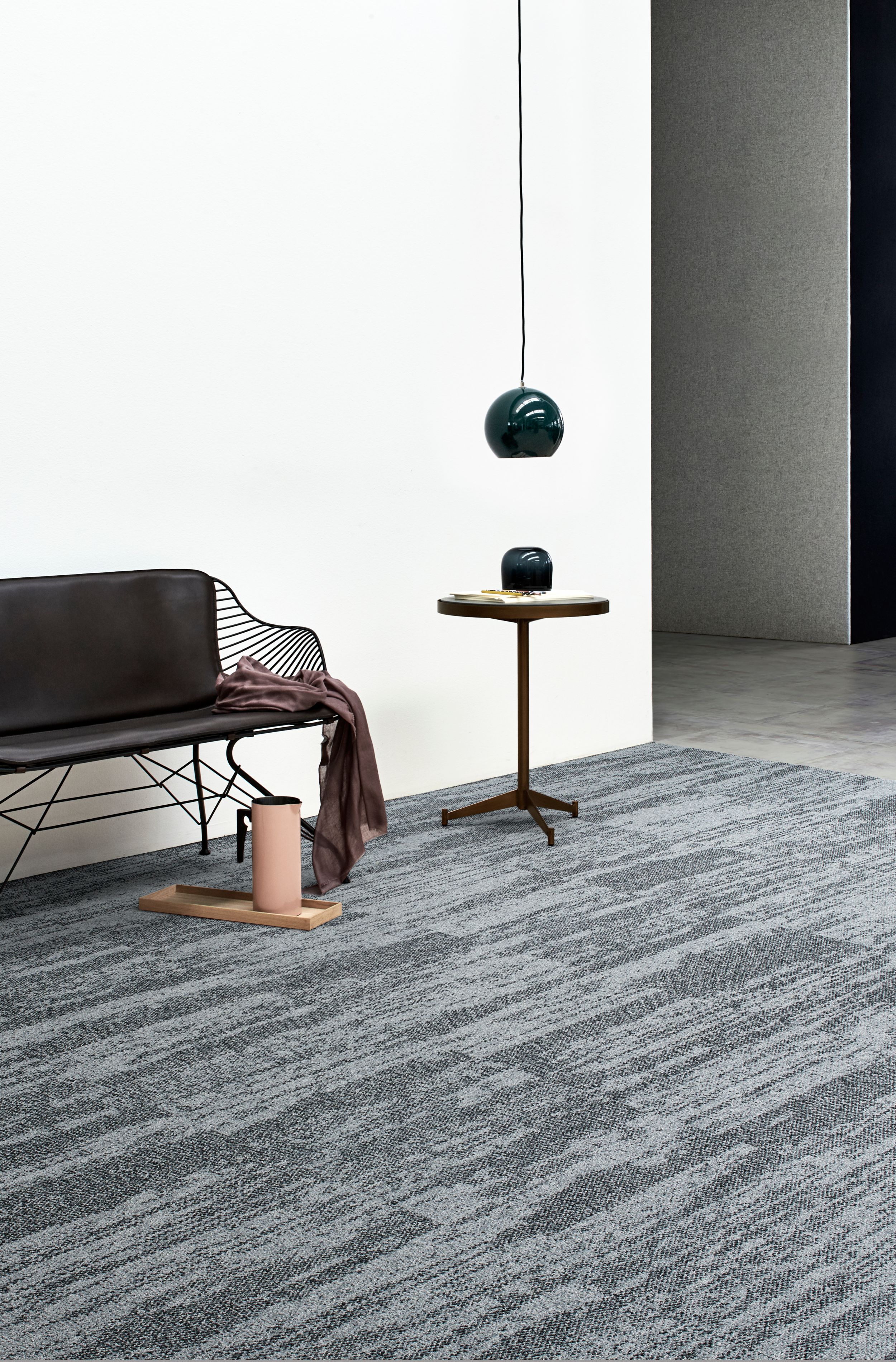 Works Flow, Pebble, Level Set Textured Stones, Cool Polished Cement número de imagen 1